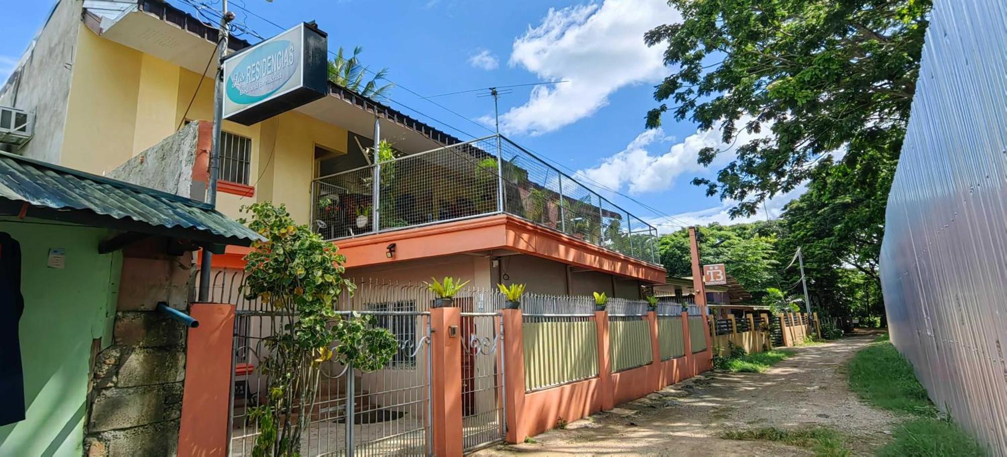 Las Residencias Bed And Breakfast Puerto Princesa Bagian luar foto